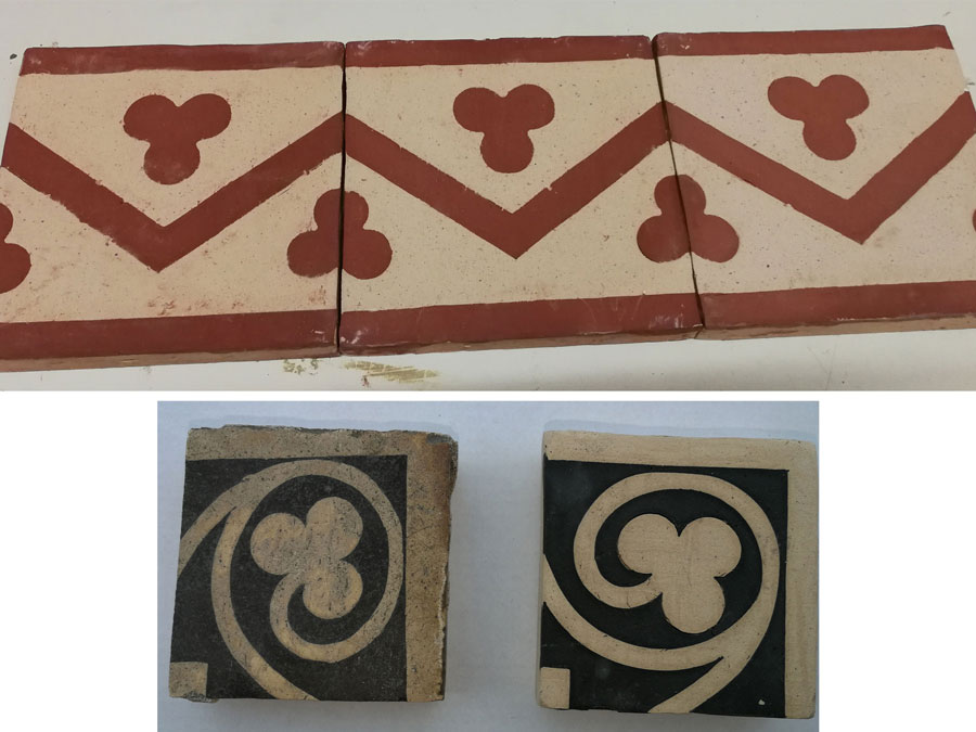 Détail des motifs géométriques et floraux du sol de la sacristie.