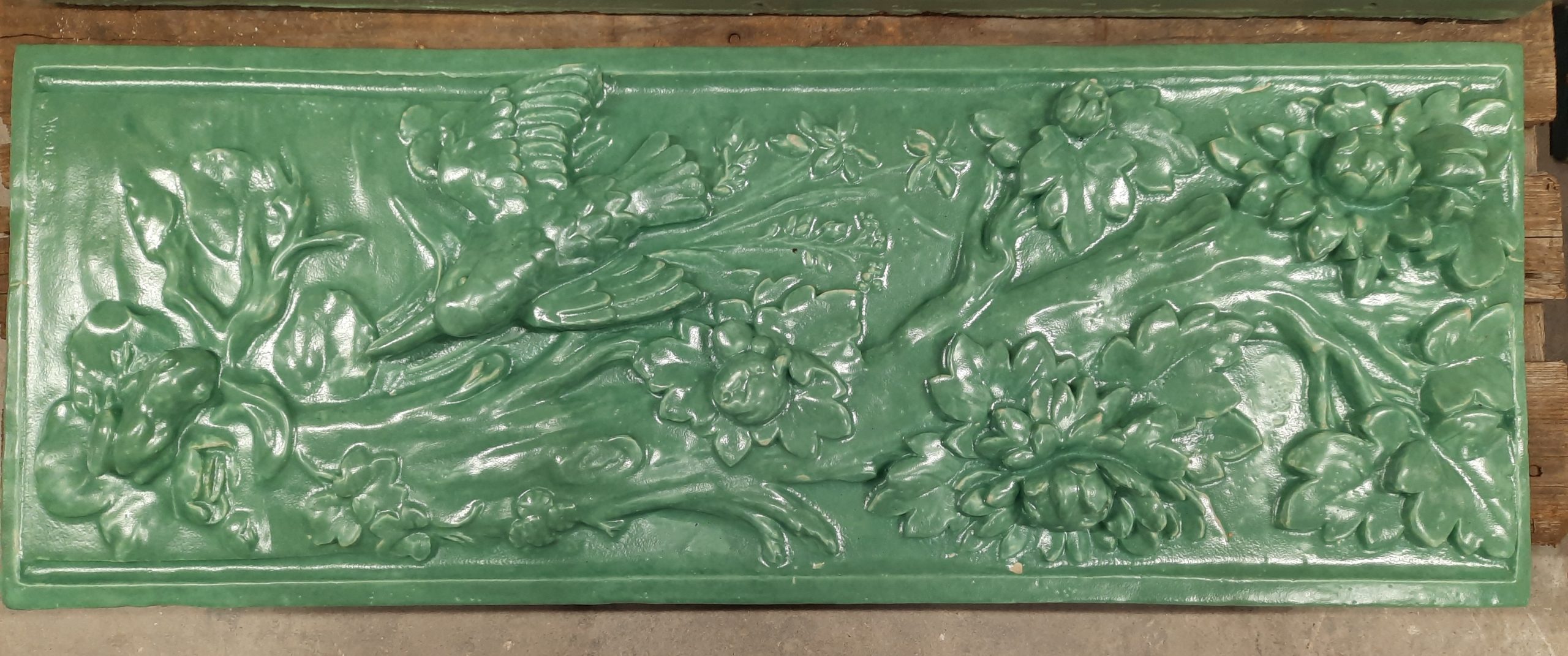 bas relief la pagode